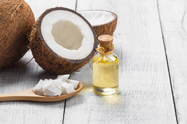 Coconut Oil | Our Top 10 Oils For A Healthy Scalp In 2023